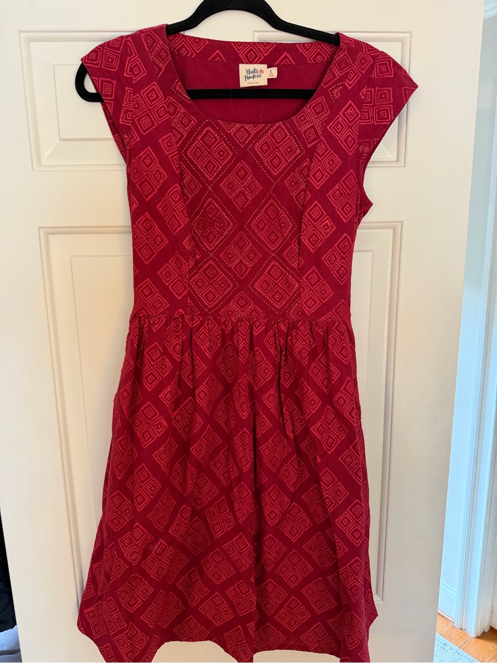 Pink-Red Geometric Cap-Sleeve Dress